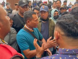 Dampak  Letusan Gunung Api Di Sulut, Calon Penumpang Ribut Di Bandara Sultan Babullah Ternate