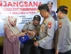 Kapolda dan Wakapolda Malut Temui dan Beri Dukungan Moral Pada Anggota Yang Sakit
