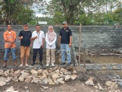 Tim KS-UM NHM Bangun Bak Sampah, Masyarakat Malifut Ucapakan Terimakasih Kepada Haji Robert