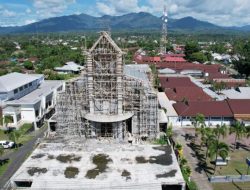 Haji Robert Tetap Komitmen Akan Rampungkan Kembali Gedung Gereja Imanuel