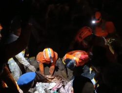 Pasangan Suami Istri  Ditemukan Meninggal, Berikut Nama Korban Bencana Banjir Bandang