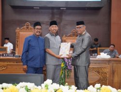 Gubernur Sampaikan Pengantar Nota Keuangan RAPBD 2025 dan Perubahan APBD TA 2024