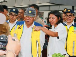 Teriakan Terima Kasih Dari Pedangan di Pasar Rakyat Jailolo, Untuk Irine Yusiana Roba Putri