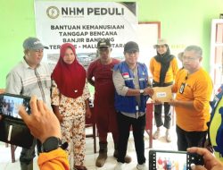Puluhan Masyarakat Kembali Sambut Hangat Bantuan Kemanusiaan Haji Robert dan NHM