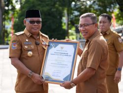 Terima Penghargaan Award 2025,Pj Gubernur Apresiasi Pimpinan OPD
