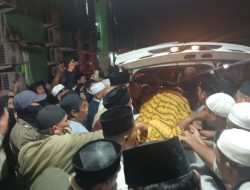 Mantan Gubernur Maluku Utara AGK Tutup Usia