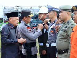 Kapolda Malut dan Wakil Gubernur Pimpin Apel Gelar Pasukan Operasi Ketupat 2025