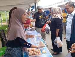 Tinjau Kampung Ramadhan, Bupati IMS Berbelanja Takjil Untuk Menu Buka Puasa