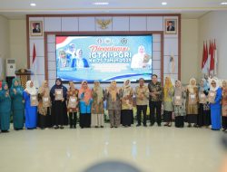 Ny Rallia Asyary Ikram Hadiri Peringatan HUT ke-75 IGTKI-PGRI di Halmahera Tengah