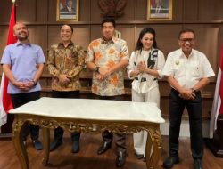 Menteri Maruarar Sirait Ungkap Ikram Malan Sangadji Adalah Bupati Cerdas