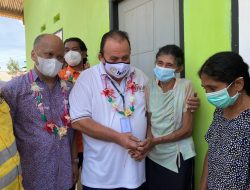 Senyum Warga, Hadiah Terbesar Bagi Haji Robert