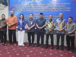 Disaksikan Gubernur Sherly, Pemda se Kabupaten Kota Teken MoU Dengan Kanwil Kemenhum Malut