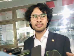 Dr.R Graal Taliawo Sarankan Pemda Halbar Bentuk Perda Masyarakat Adat