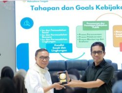 Bupati Ikram Beri Kuliah di Kampus UMMU, Rektor Puji Program Beasiswa Pemda Halteng