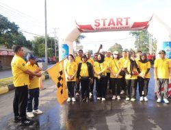 Bupati Piet Hein Babua Hadiri Jalan Santai Perayaan HUT Bayangkara