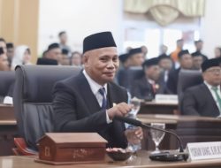 Yoram Uang: DPRD Halbar Serius Bantu Honorer Paru Waktu