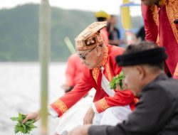 Ritual Sigofi Ngolo Buka Pekan Budaya Kota Rempah 2025