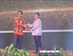 Bupati Halut Terima Penghargaan Golden Leader Indonesia 2026 