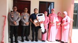 Tingkatkan Kesejahteraan Anggota, Kapolda Maluku Utara Resmikan 12 Rumah Dinas