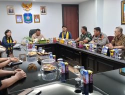 Kedubes Singapura Kunjungi Halut, Melihat Proses Evakuasi Korban Erupsi Gunung Dukono 