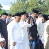 Kompak Bupati Ikram dan Wabup Ahlan Shalat Idul Adha Bersama Warga Patani 