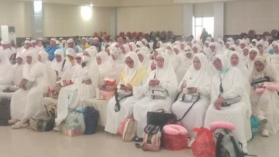 Jamaah Haji Kloter 13 Tiba di Ternate, Pemprov Sampaikan Duka Atas Wafatnya Tiga Jamaah di Tanah Suci