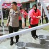Kapolda Resmikan Sumur Bor dan Salurkan Bantuan Sosial di Desa Bobane Jaya