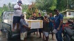 Haji Robert Beri Bantuan Beni Ikan Dukung Ekonomi Masyarakat Kao Barat