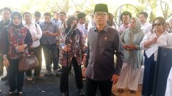 Menteri Desa Tegaskan Isu Penutupan Warung di Desa Hoax Buatan AI