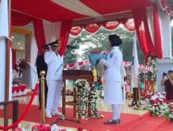 Wakil Bupati Kasman Pimpin Upacara Penurunan Bendera HUT ke-81 RI 