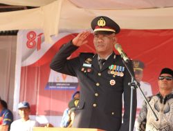 Danki Brimob Iptu Asri Sela Jadi Irup Upacara Penurunan Bendera di Kecamatan Jalsel